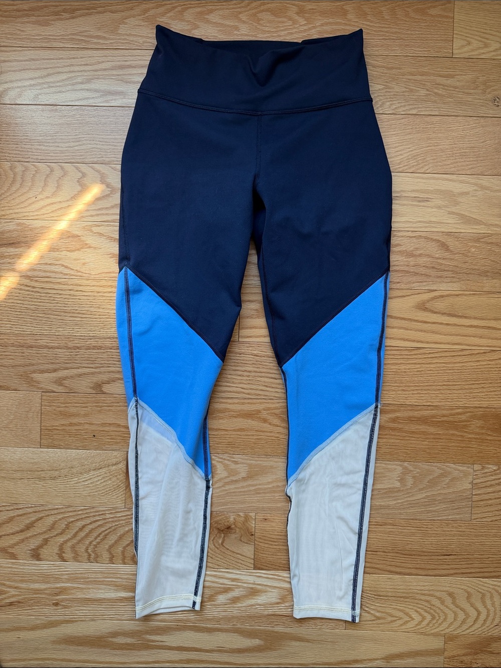 Fabletics Powerhold 7/8 Leggings